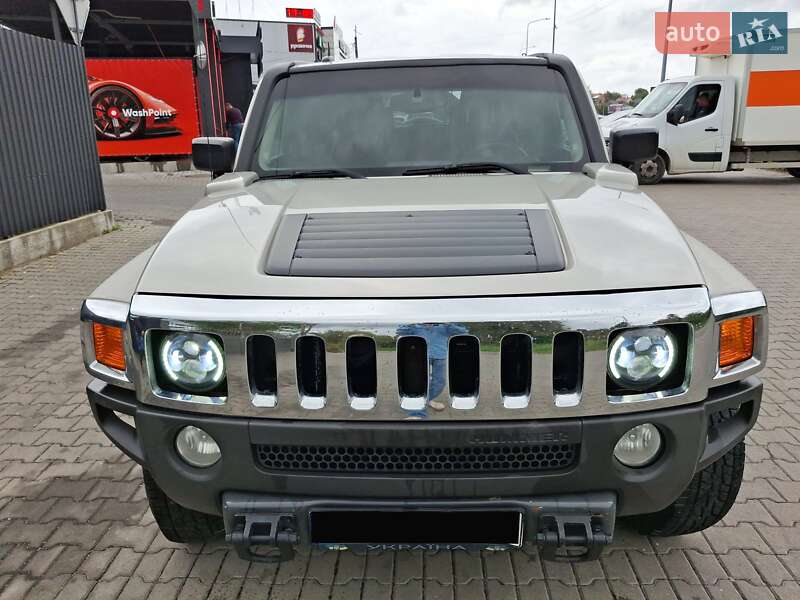 Внедорожник / Кроссовер Hummer H3 2006 в 