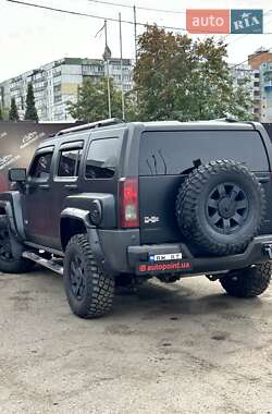 Внедорожник / Кроссовер Hummer H3 2008 в 