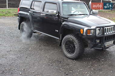 Позашляховик / Кросовер Hummer H3 2006 в 