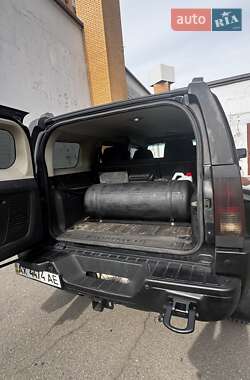 Внедорожник / Кроссовер Hummer H3 2006 в 