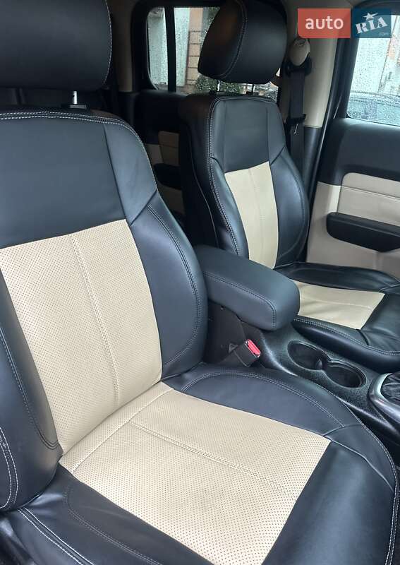 Внедорожник / Кроссовер Hummer H3 2008 в Ужгороде