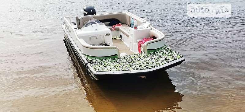 Катер Hurricane Fundeck 2013 в Киеве