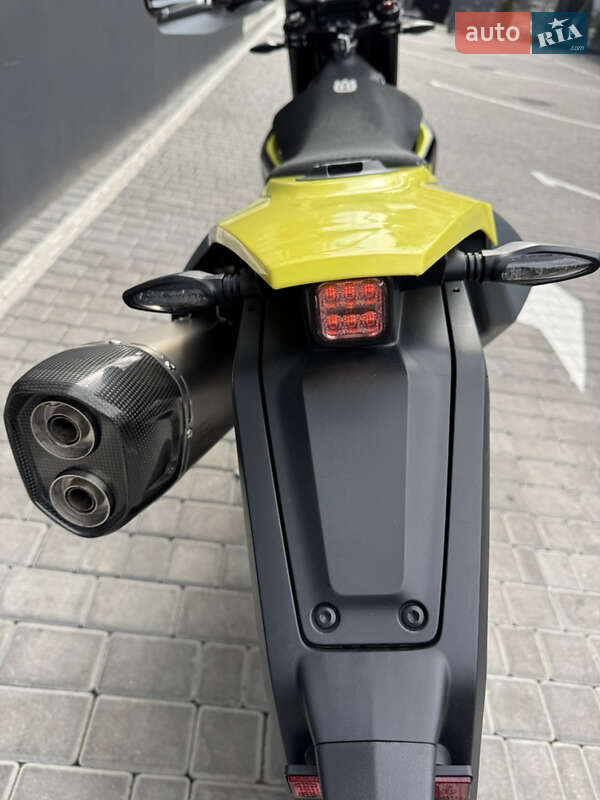 Мотоцикл Супермото (Motard) Husqvarna 701 Supermoto 2024 в Одессе фото 19 Мотоцикл Супермото (Motard) Husqvarna 701 Supermoto 2024 в Одессе