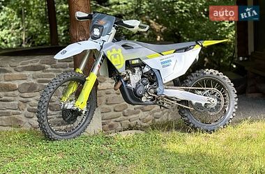 Мотоцикл Кросс Husqvarna FC 250 2023 в Ужгороді