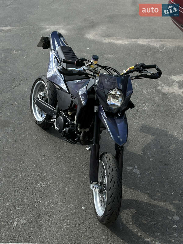 Мотоцикл Супермото (Motard) Husqvarna SMR 630 2010 в Киеве