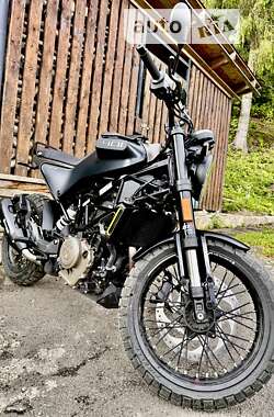 Мотоцикл Без обтекателей (Naked bike) Husqvarna Svartpilen 2023 в Трускавце