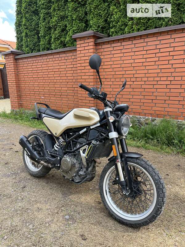 Мотоцикл Классік Husqvarna Svartpilen 2019 в Львові