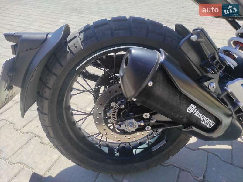 Мотоцикл Позашляховий (Enduro) Husqvarna Svartpilen 2021 в Одесі