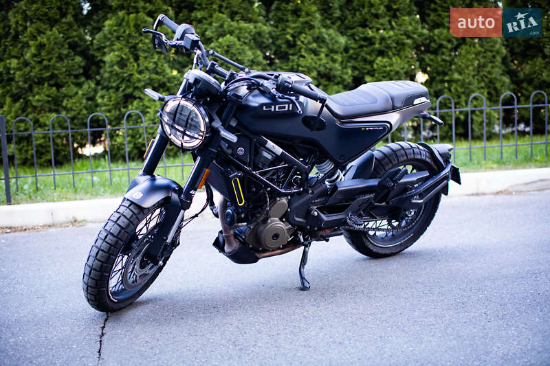 Мотоцикл Без обтікачів (Naked bike) Husqvarna Svartpilen 2023 в Києві