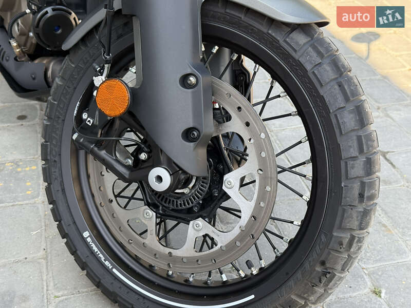 Мотоцикл Без обтікачів (Naked bike) Husqvarna Svartpilen 2024 в Кам'янець-Подільському