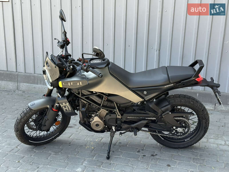 Мотоцикл Без обтікачів (Naked bike) Husqvarna Svartpilen 2024 в Кам'янець-Подільському