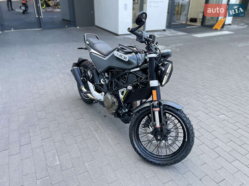 Скремблер Husqvarna Svartpilen 2020 в Києві