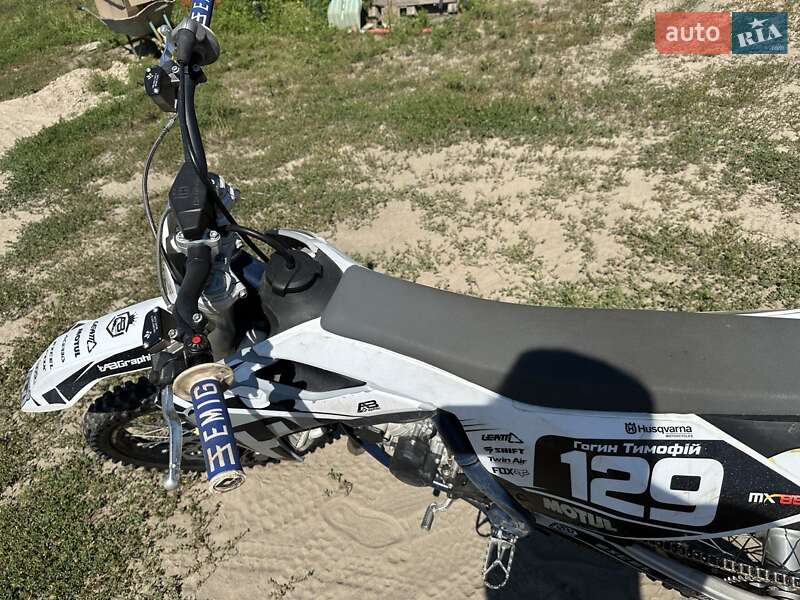 Мотоцикл Кросс Husqvarna TC 2023 в Киеве фото 6 Мотоцикл Кросс Husqvarna TC 2023 в Киеве