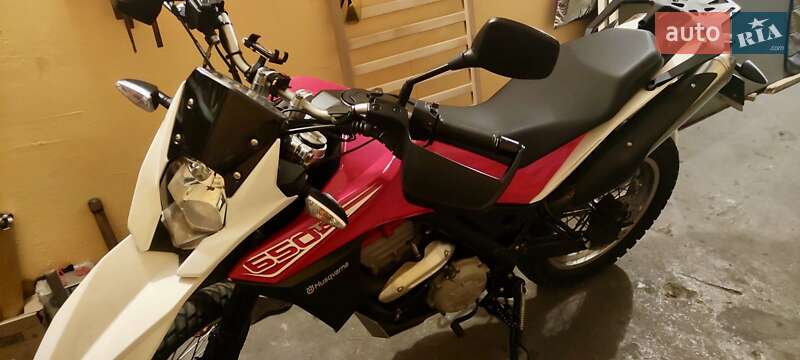 Мотоцикл Туризм Husqvarna TR 2013 в Києві