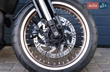 Мотоцикл Без обтекателей (Naked bike) Husqvarna Vitpilen 2021 в 