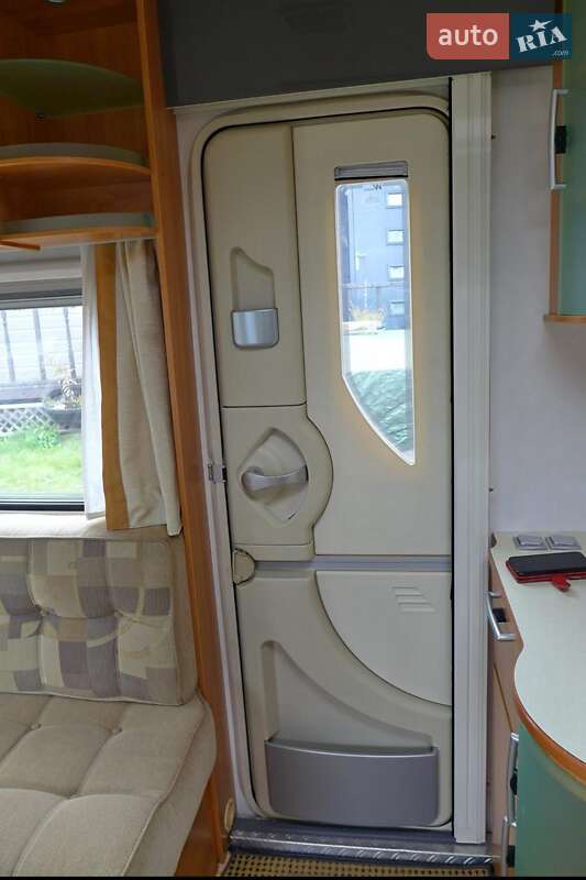 Причіп дача Hymer Nova 500 2007 в Герці фото 7 Причіп дача Hymer Nova 500 2007 в Герці