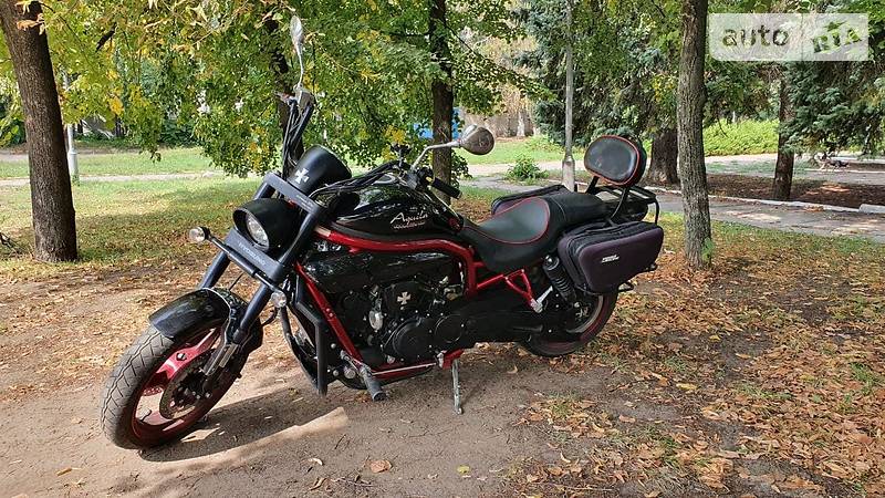 Hyosung aquila 650 store bobber