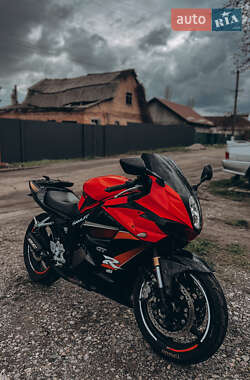 Спортбайк Hyosung GT 250R 2009 в 
