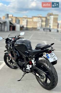 Мотоцикл Спорт-туризм Hyosung GT 250R 2011 в 
