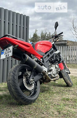 Мотоцикл Без обтекателей (Naked bike) Hyosung GT 650R 2007 в 
