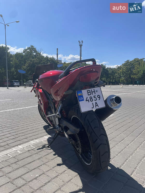 Спортбайк Hyosung GT 650R 2006 в Одессе фото 17 Спортбайк Hyosung GT 650R 2006 в Одессе