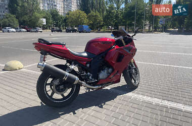 Спортбайк Hyosung GT 650R 2006 в 