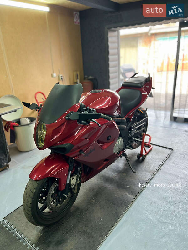Мотоцикл Спорт-туризм Hyosung GT 650R 2007 в Вінниці фото 3 Мотоцикл Спорт-туризм Hyosung GT 650R 2007 в Вінниці