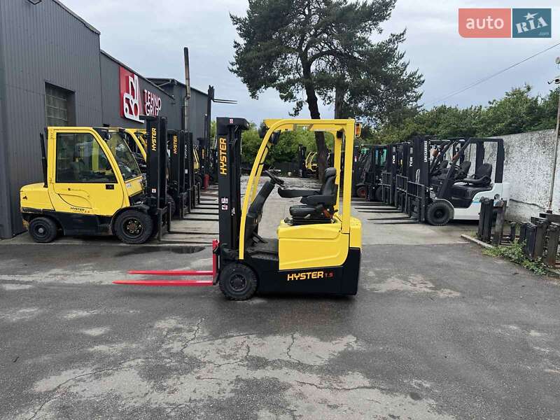 Вилочный погрузчик Hyster A 2016 в 