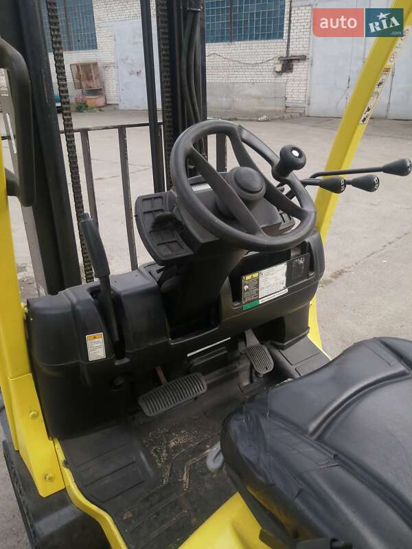 Вилочный погрузчик Hyster H 2.5FT 2012 в Киеве