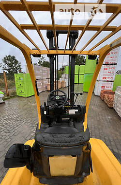 Вилочний навантажувач Hyster H 2009 в Луцьку