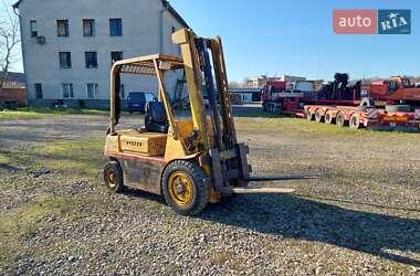 Вилочный погрузчик Hyster H 1990 в Черновцах