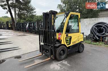 Вилочный погрузчик Hyster H 2015 в 