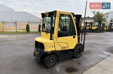 Вилочный погрузчик Hyster H 2015 в 