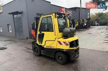 Вилочный погрузчик Hyster H 2010 в 