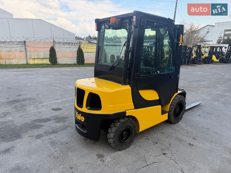 Вилочный погрузчик Hyster H 2006 в Киеве фото 5 Вилочный погрузчик Hyster H 2006 в Киеве