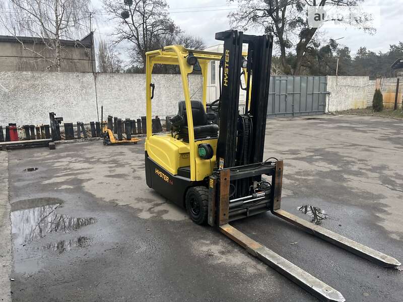 Вилочный погрузчик Hyster J 2009 в Киеве