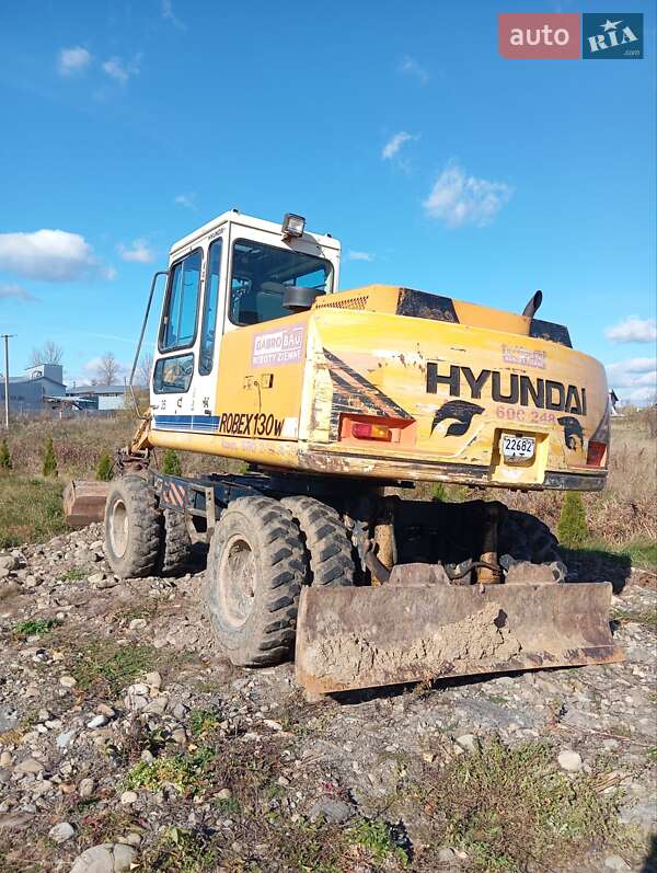 Экскаватор погрузчик Hyundai 130D 1997 в Богородчанах