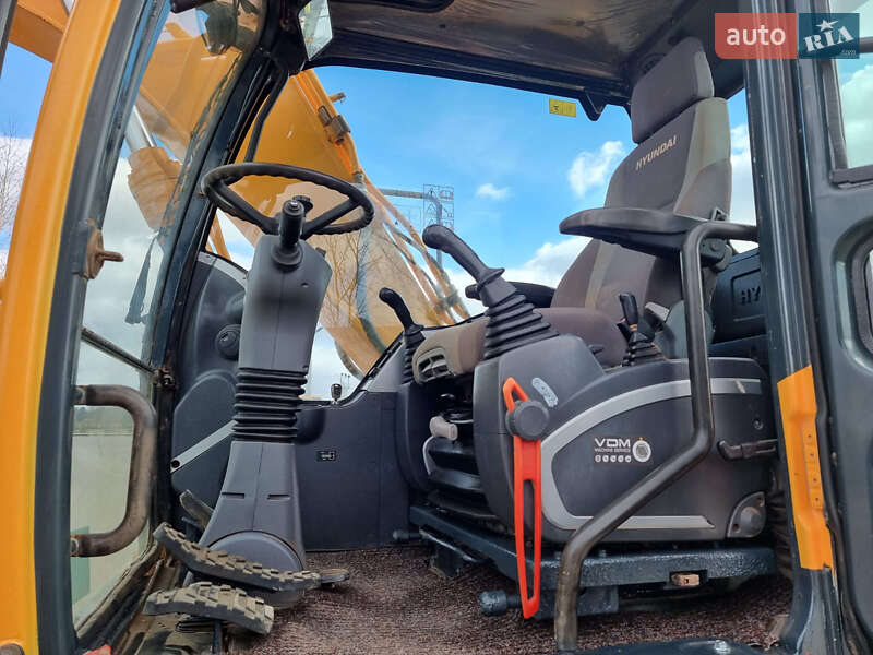 Колісний екскаватор Hyundai 140D 2013 в Одесі