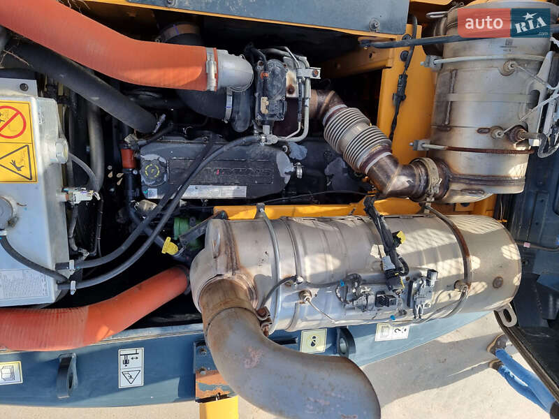 Колісний екскаватор Hyundai 140D 2019 в Одесі