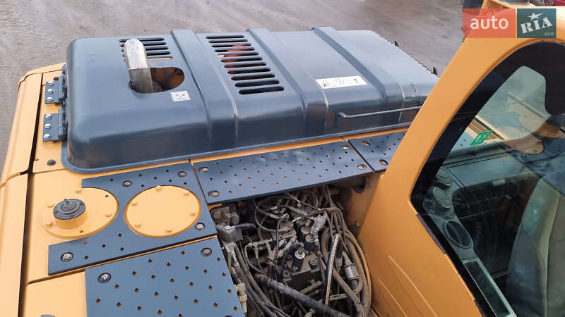 Гусеничный экскаватор Hyundai 140D 2012 в Николаеве фото 14 Гусеничный экскаватор Hyundai 140D 2012 в Николаеве