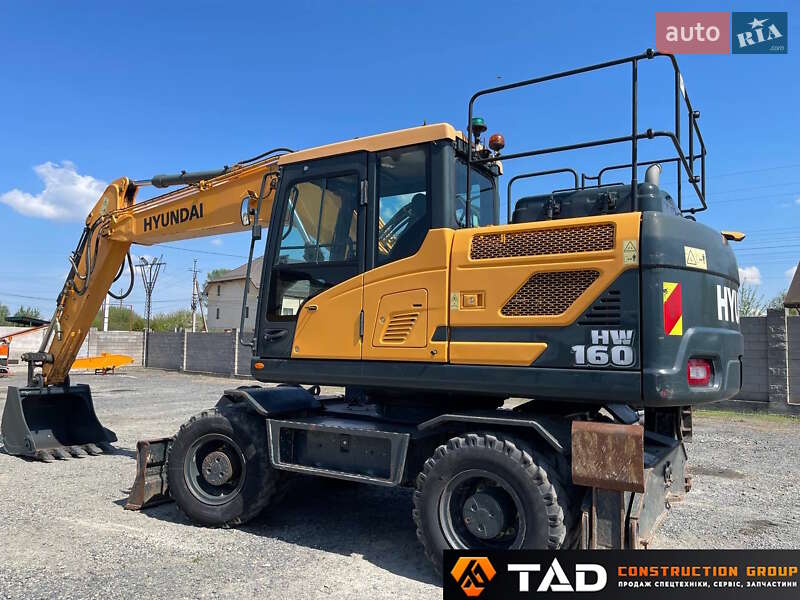 Колісний екскаватор Hyundai 160D 2018 в Києві