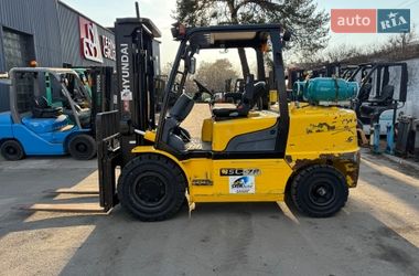 Вилочний навантажувач Hyundai 45L 2011 в Києві