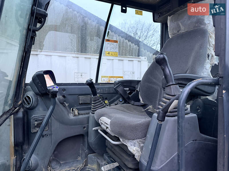 Миниэкскаватор Hyundai 80D 2015 в Киеве