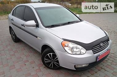 Седан Hyundai Accent 2009 в Ивано-Франковске