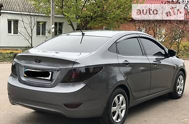 Седан Hyundai Accent 2013 в Сумах