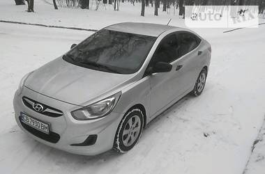 Седан Hyundai Accent 2011 в Чернигове