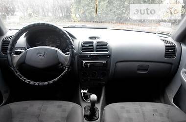 Хэтчбек Hyundai Accent 2004 в Львове