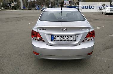 Седан Hyundai Accent 2011 в Івано-Франківську