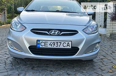 Седан Hyundai Accent 2012 в Черновцах