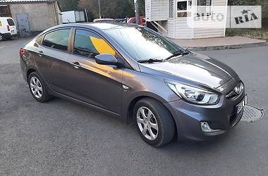 Седан Hyundai Accent 2011 в 